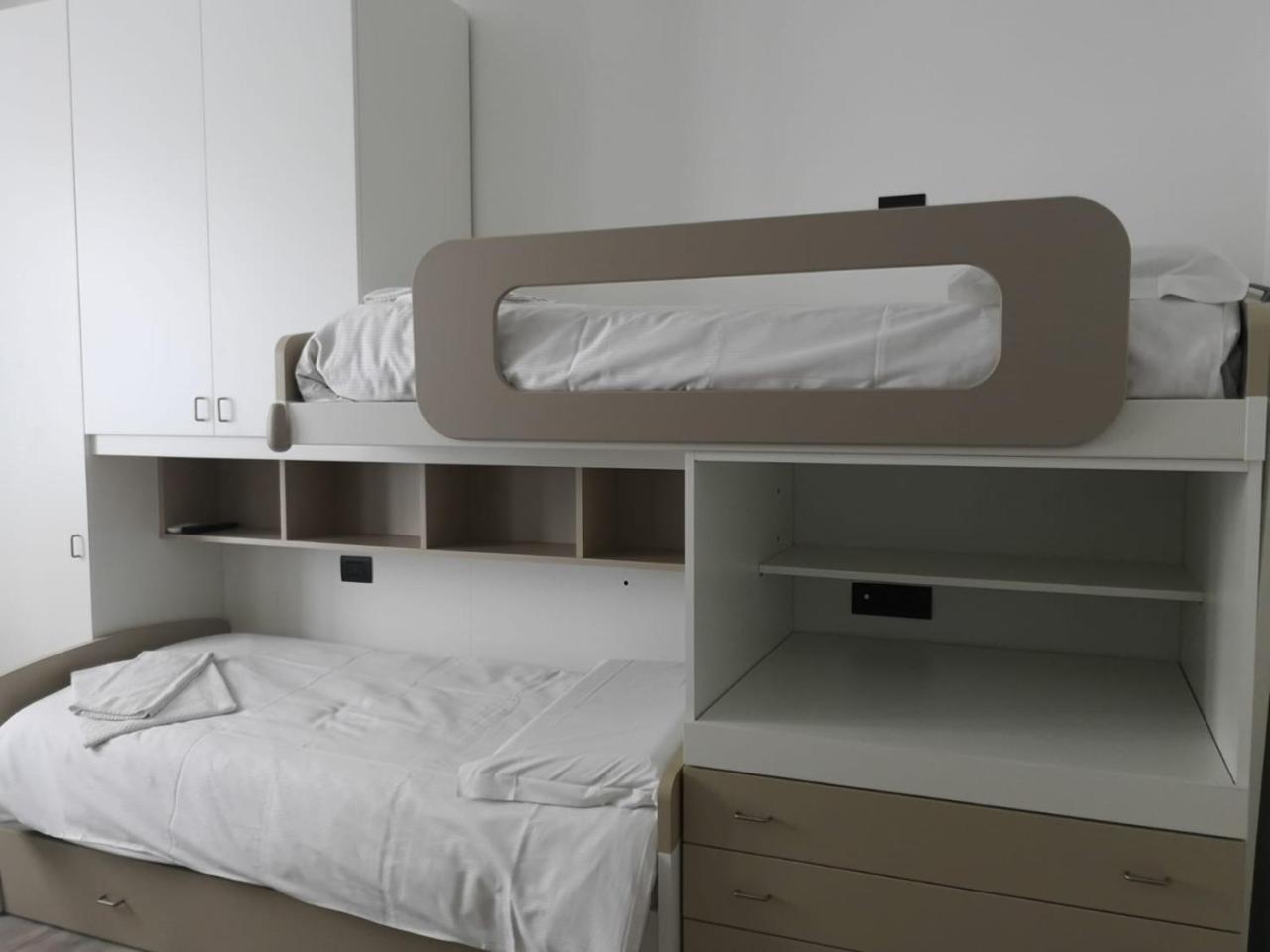 Kibilu - Via Abetone Apartment Milan Exterior photo